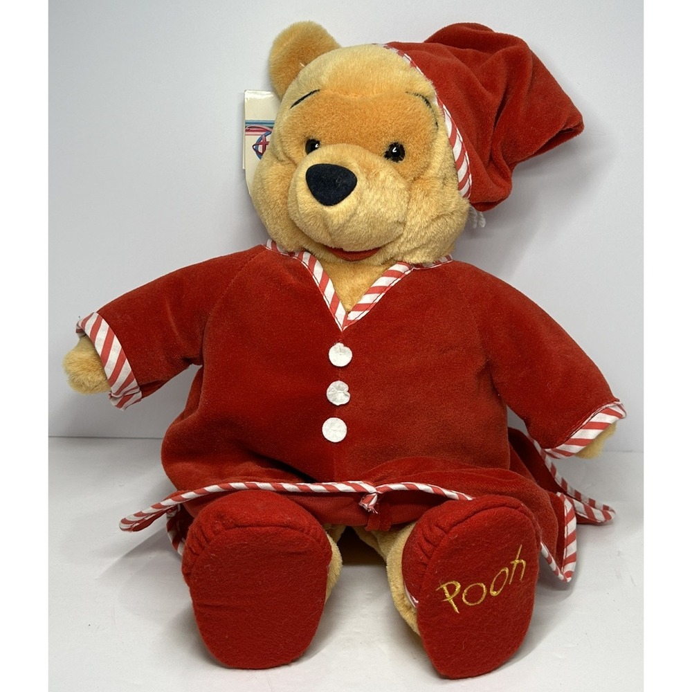 Disney Exclusive Winnie the Pooh Bedtime Nightgown Sleepy Plush Stuffed